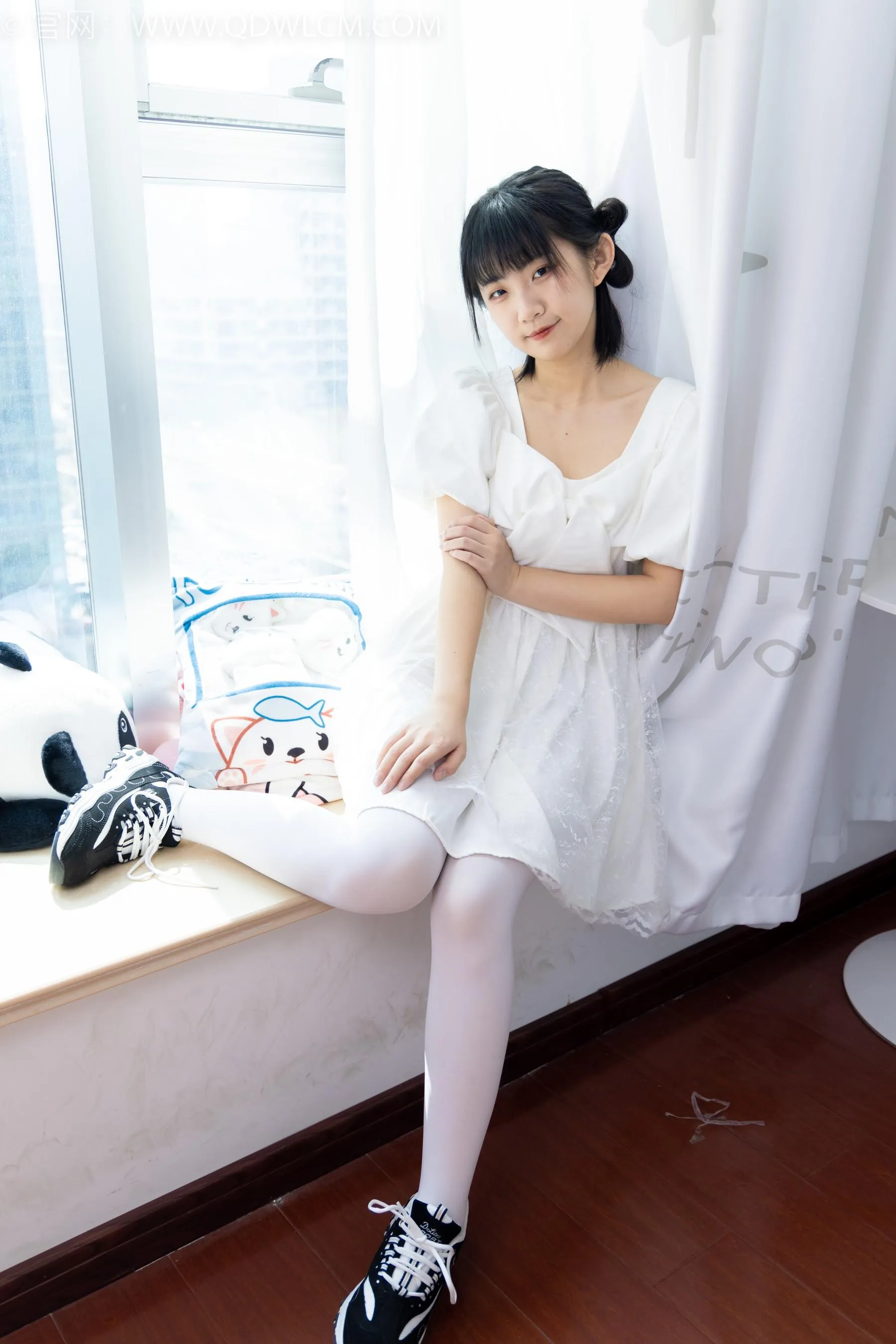 物恋传媒 NO.1581 暗月-纯白茉莉 [151P]插图2